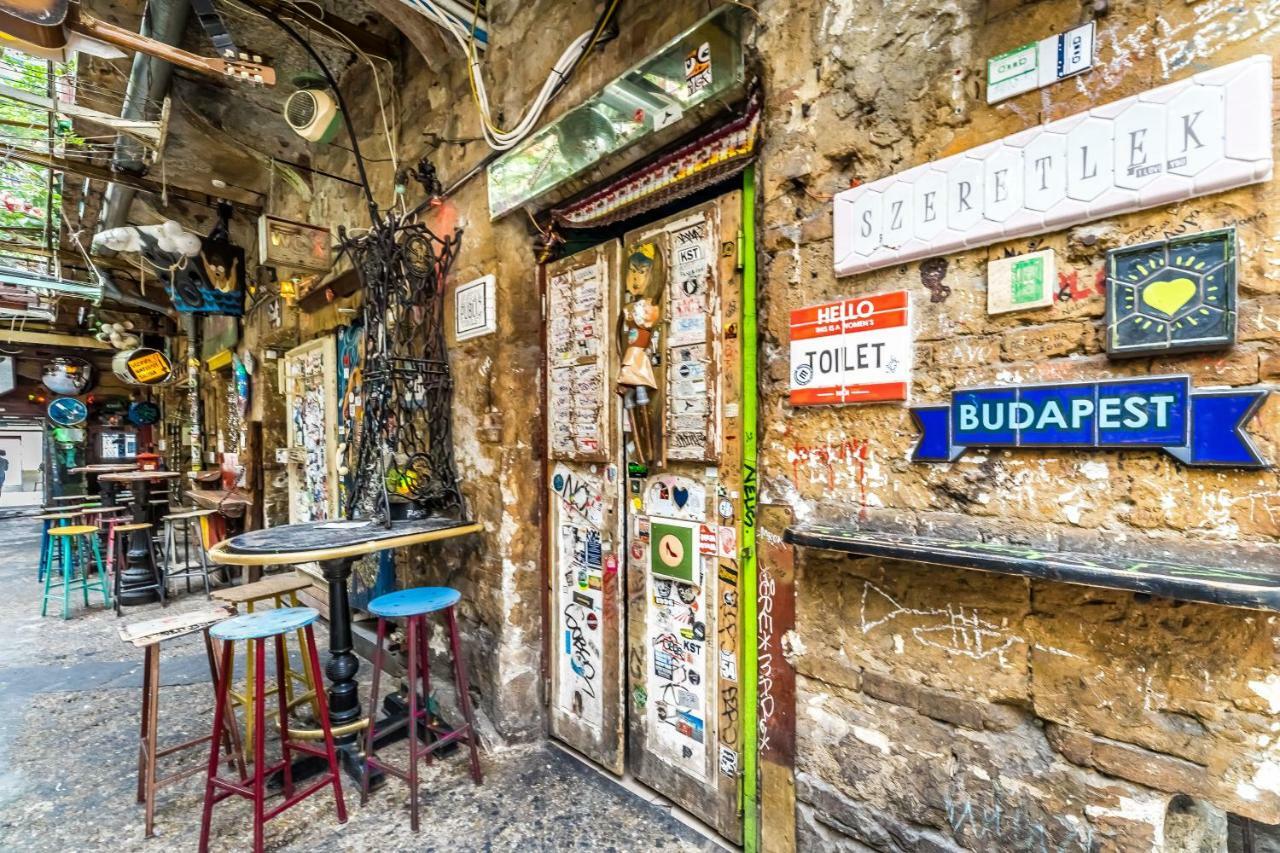 Ferienwohnung Bpr Vivid Downtown Vibe With Balcony Budapest Exterior foto