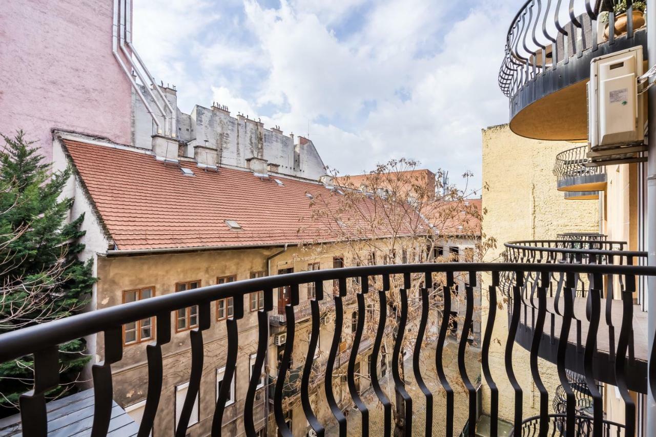 Ferienwohnung Bpr Vivid Downtown Vibe With Balcony Budapest Exterior foto